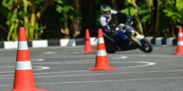 Joseph Banks ærme Paradoks Kørekort til motorcykel - Bahnes Køreskole